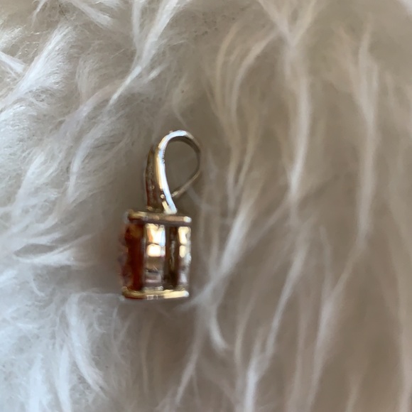 Lia Sophia pendant - Picture 2 of 3